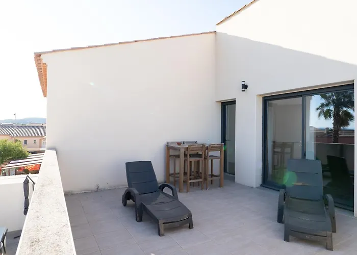 Belle Avec Piscine - Maison De Margaux Hébergement de vacances
